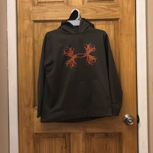 Under armor boys hoodie